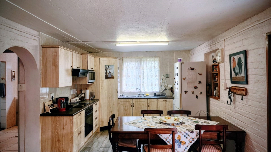 5 Bedroom Property for Sale in Old Place Western Cape
